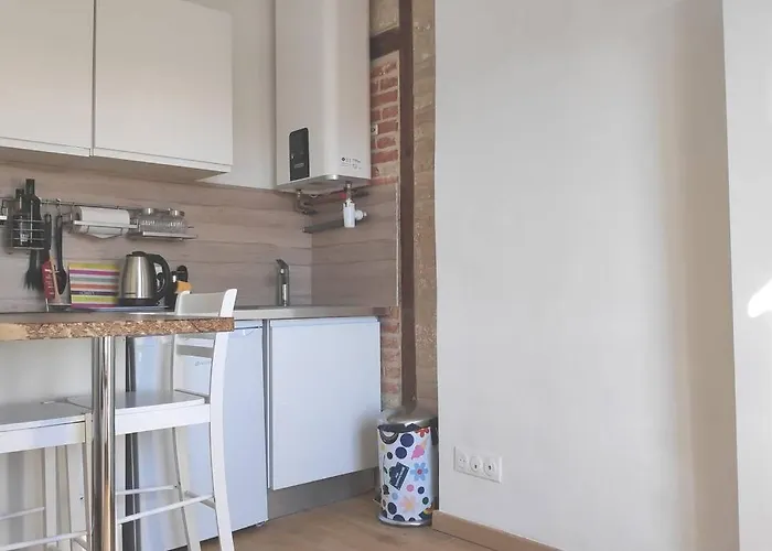 Sur Le Port De * トルヴィル＝シュル＝メール