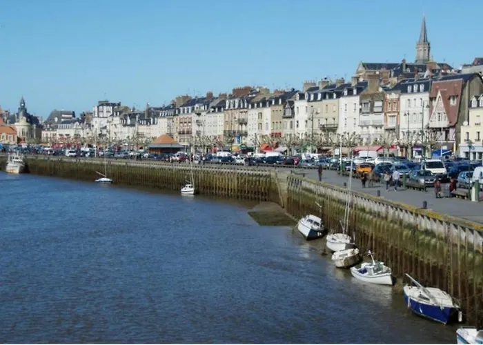 Sur Le Port De Apartment